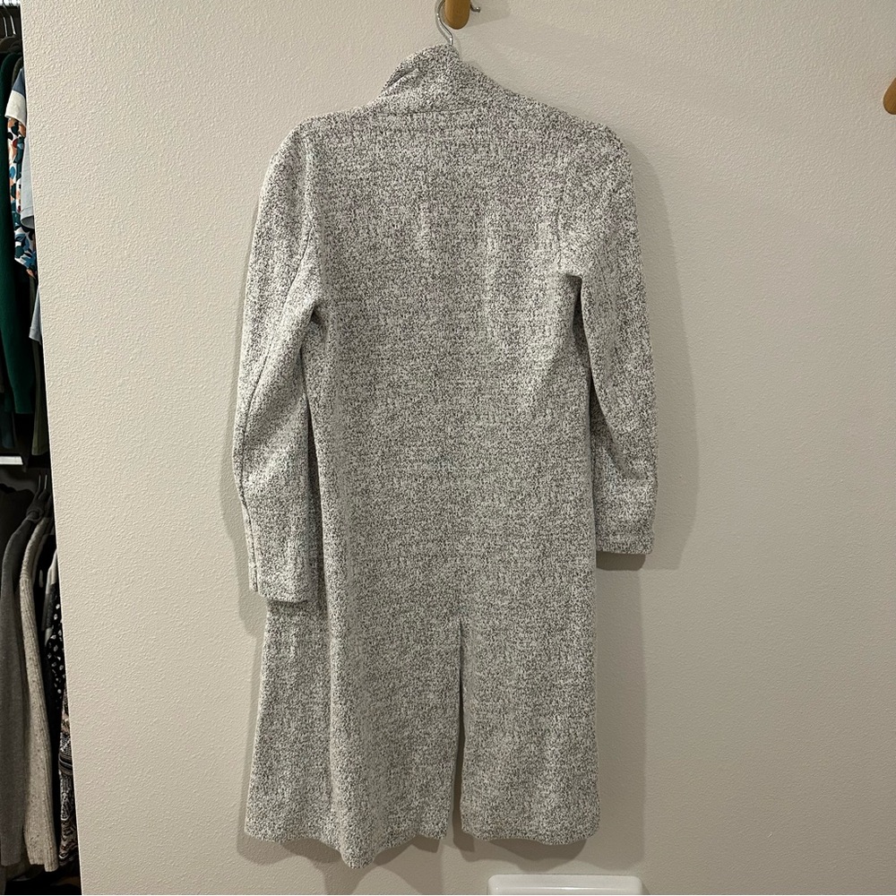 Dynamite Light Weight Open Front Long Blazer - image 3